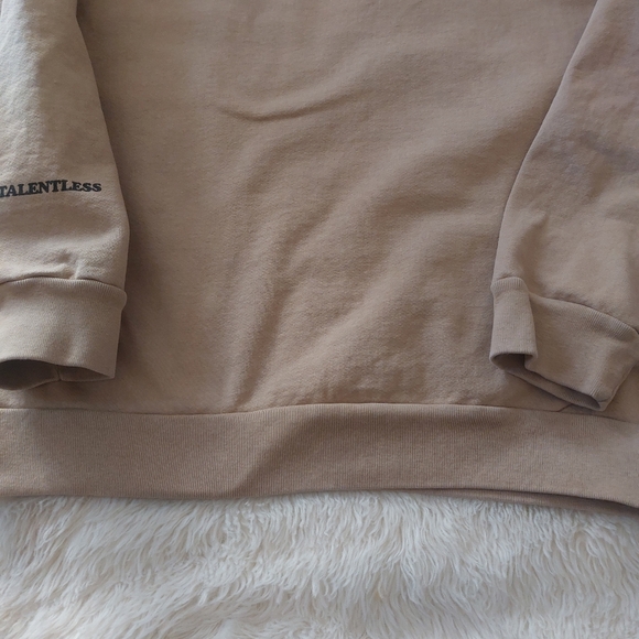 TALENTLESS Kim Is My Lawyer sweatshirt - Picture 4 of 8